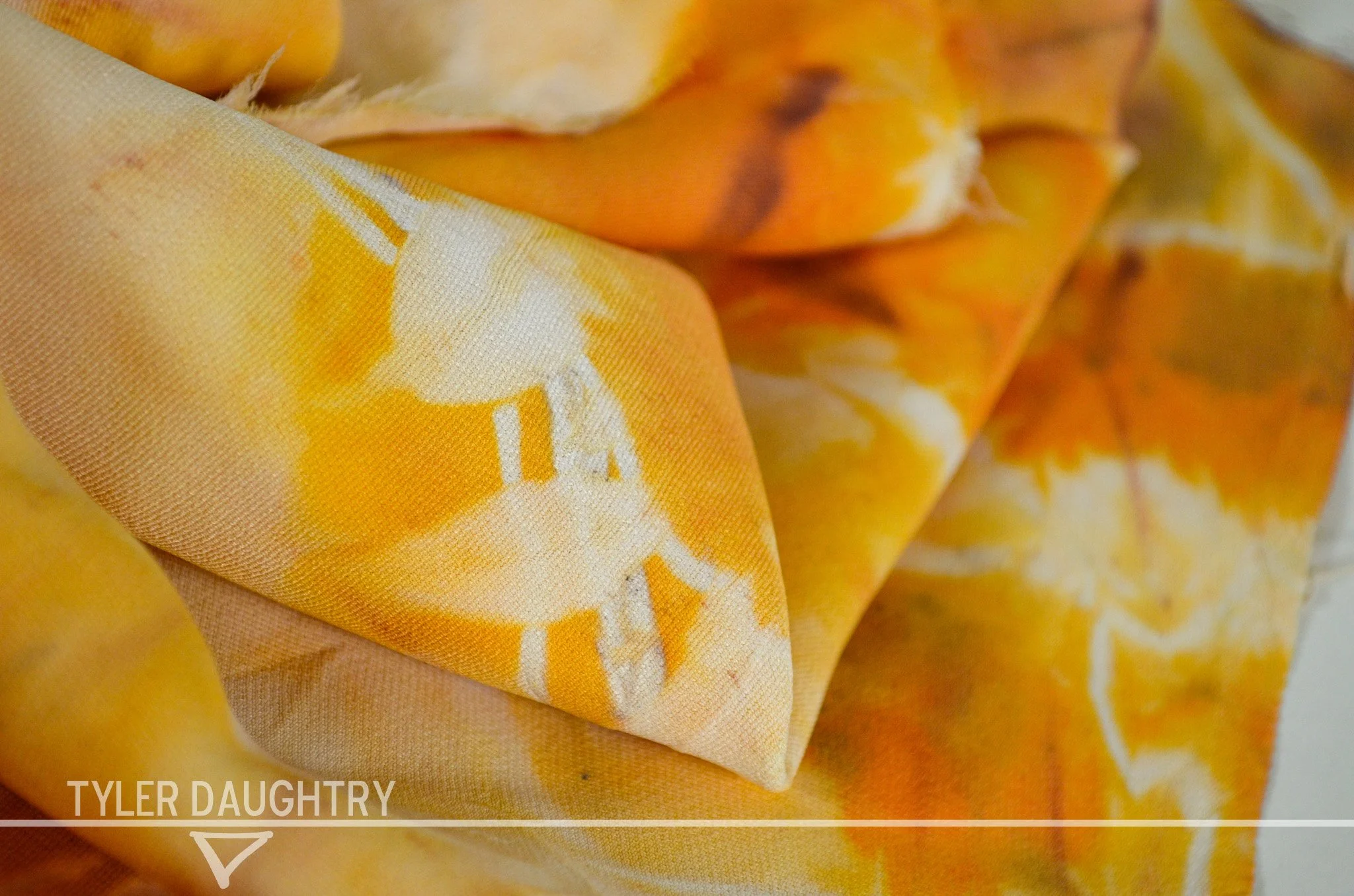 TDDISF-01 STUDIO CRUMPLE 7-2 watermark.jpg