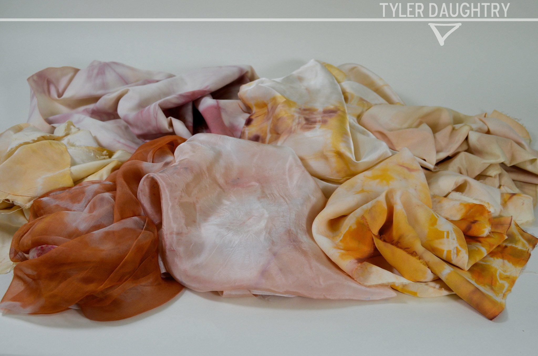 TDDISF-07 STUDIO CRUMPLE 1-2 watermark.jpg