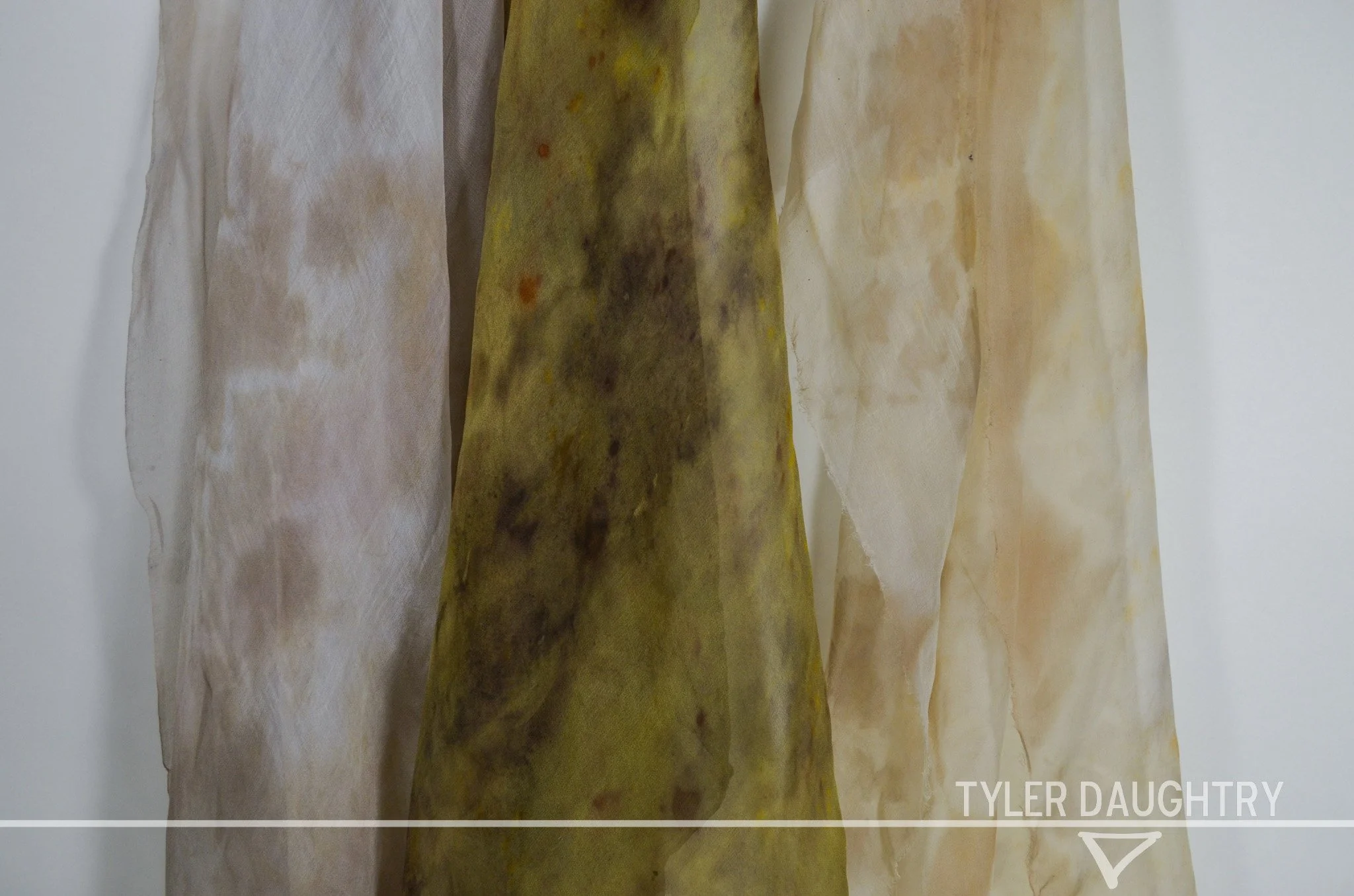 TDDL-04 studio drape (2 of 9)-2 watermark.jpg