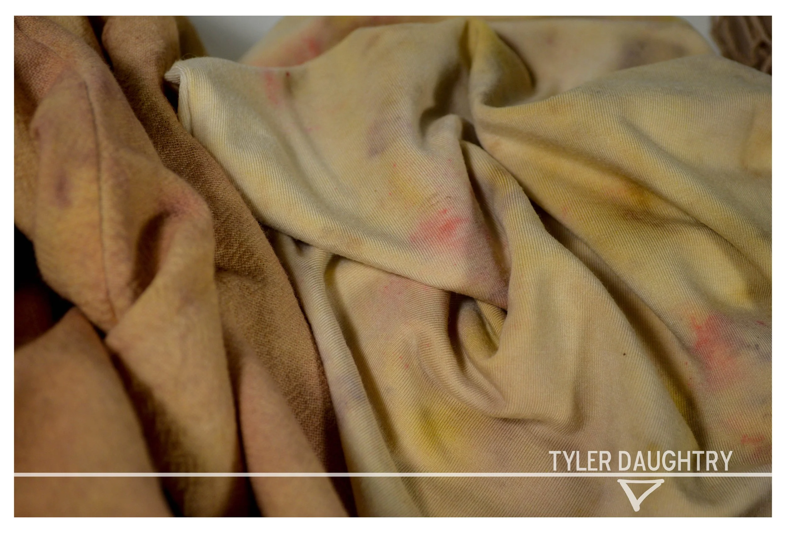 TDDBTMS-07 studio crumple-3 watermark.jpg