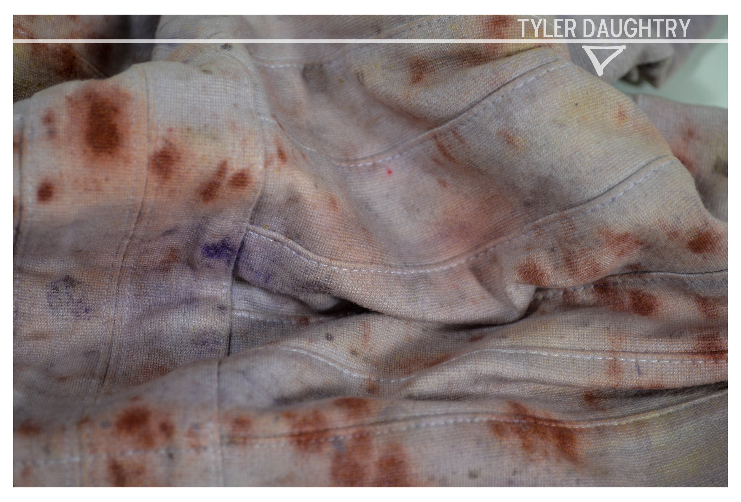 TDDCS-04 studio crumple-3 watermark.jpg