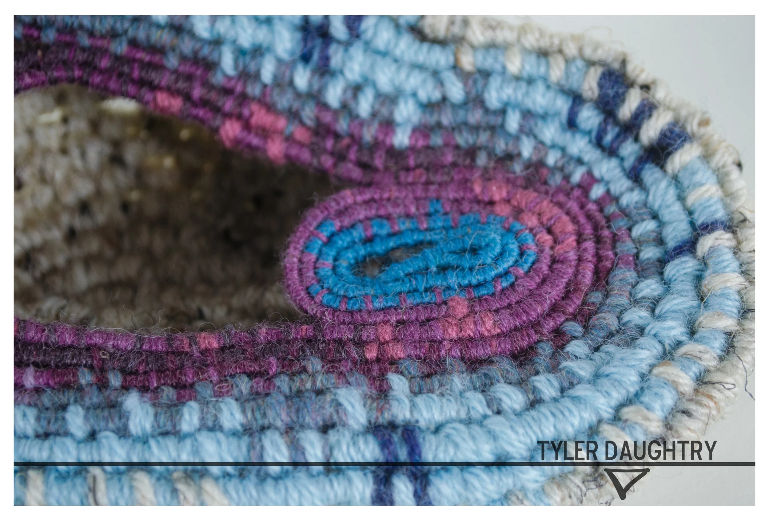 TDDIAAR-01 detail watermark.jpg