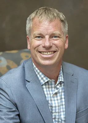 Hi! I’m Russell Verhey! Founder of the Advance!