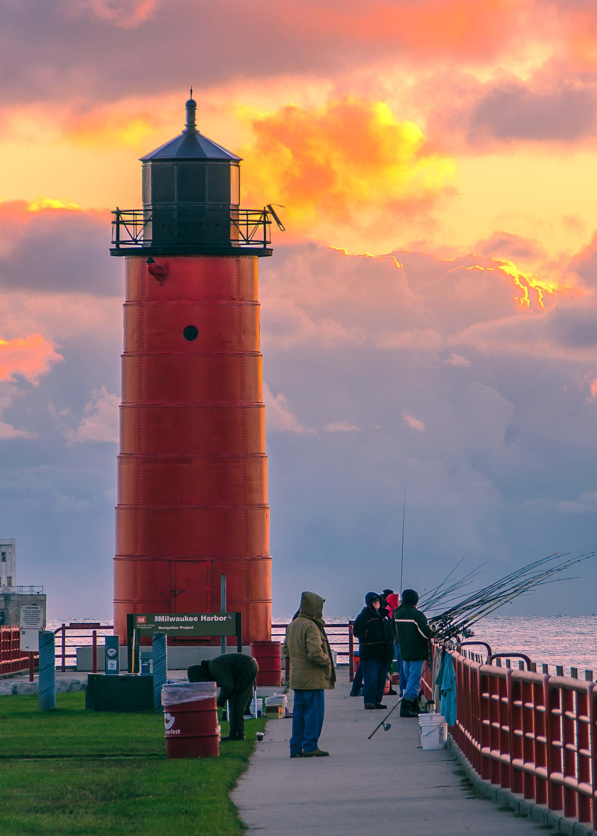 Milwaukee Pierhead lighthouse