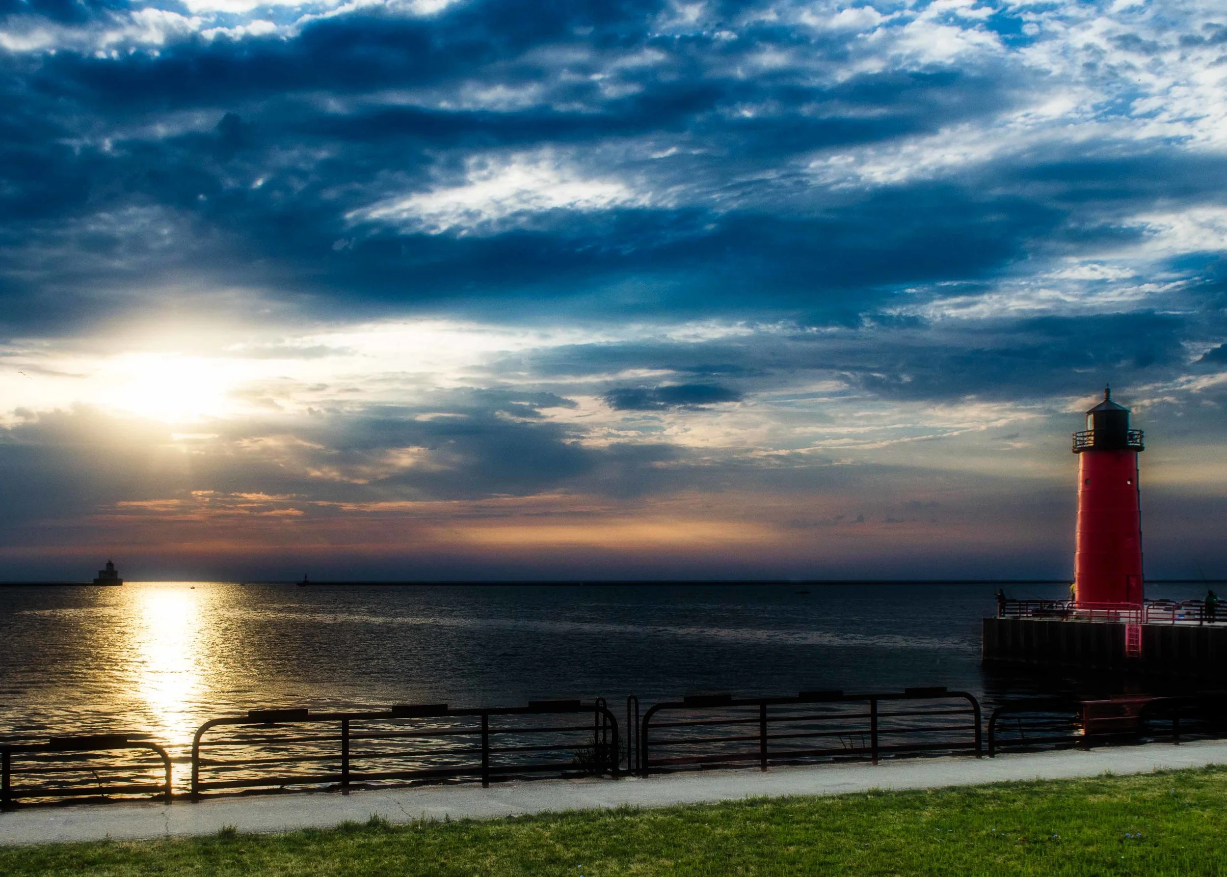 Milwaukee Pierhead lighthouse