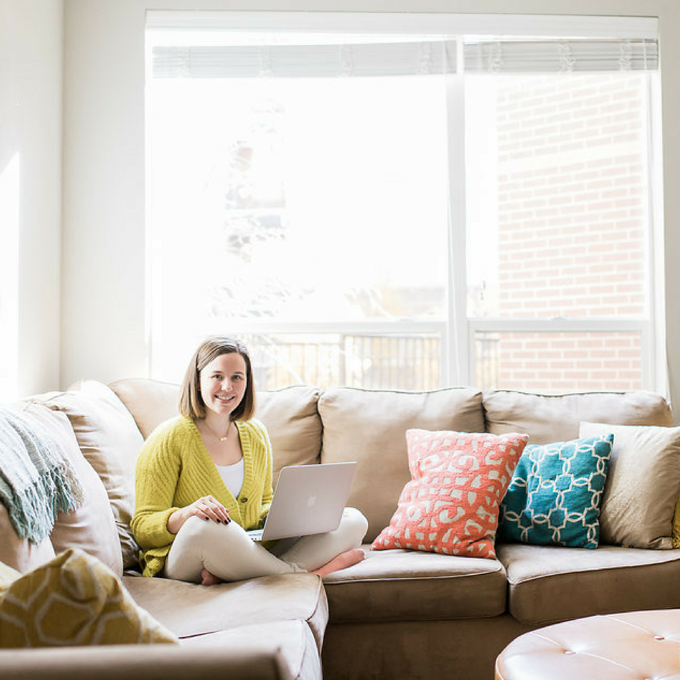the-real-female-entrepreneur-podcast-lauren-frontiera-fear-about-speaking-at-an-event-best-podcasts-for-new-female-entrepreneurs.png