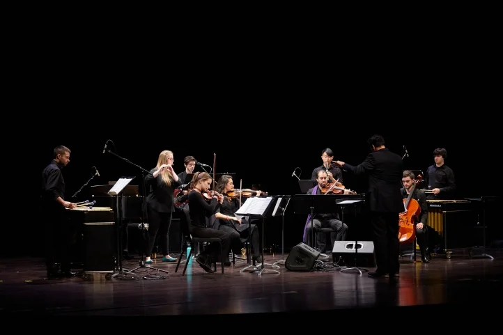 2016_modernensemble_1_of_1-2.jpg