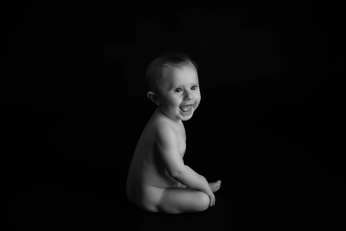 lennox-6mos-43 copy.jpg