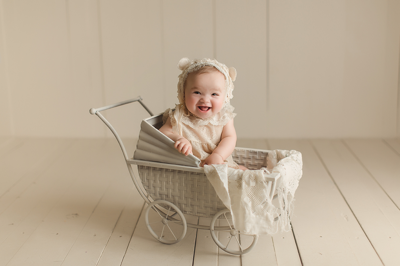 lena-6mos-18 copy.jpg