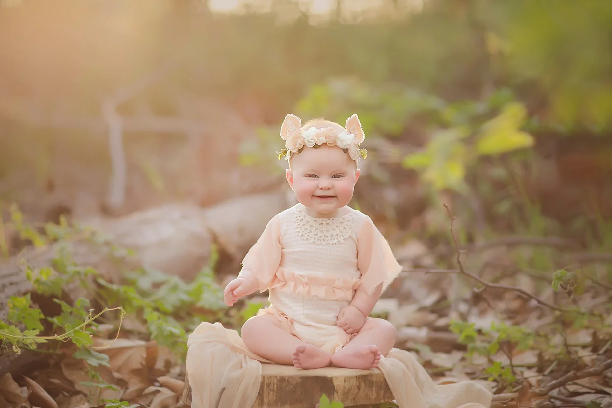 irvine-baby-photographer-forest-deer-girl-woods.jpg