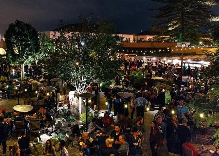 May - Ivy+ Happy Hour and Networking Event