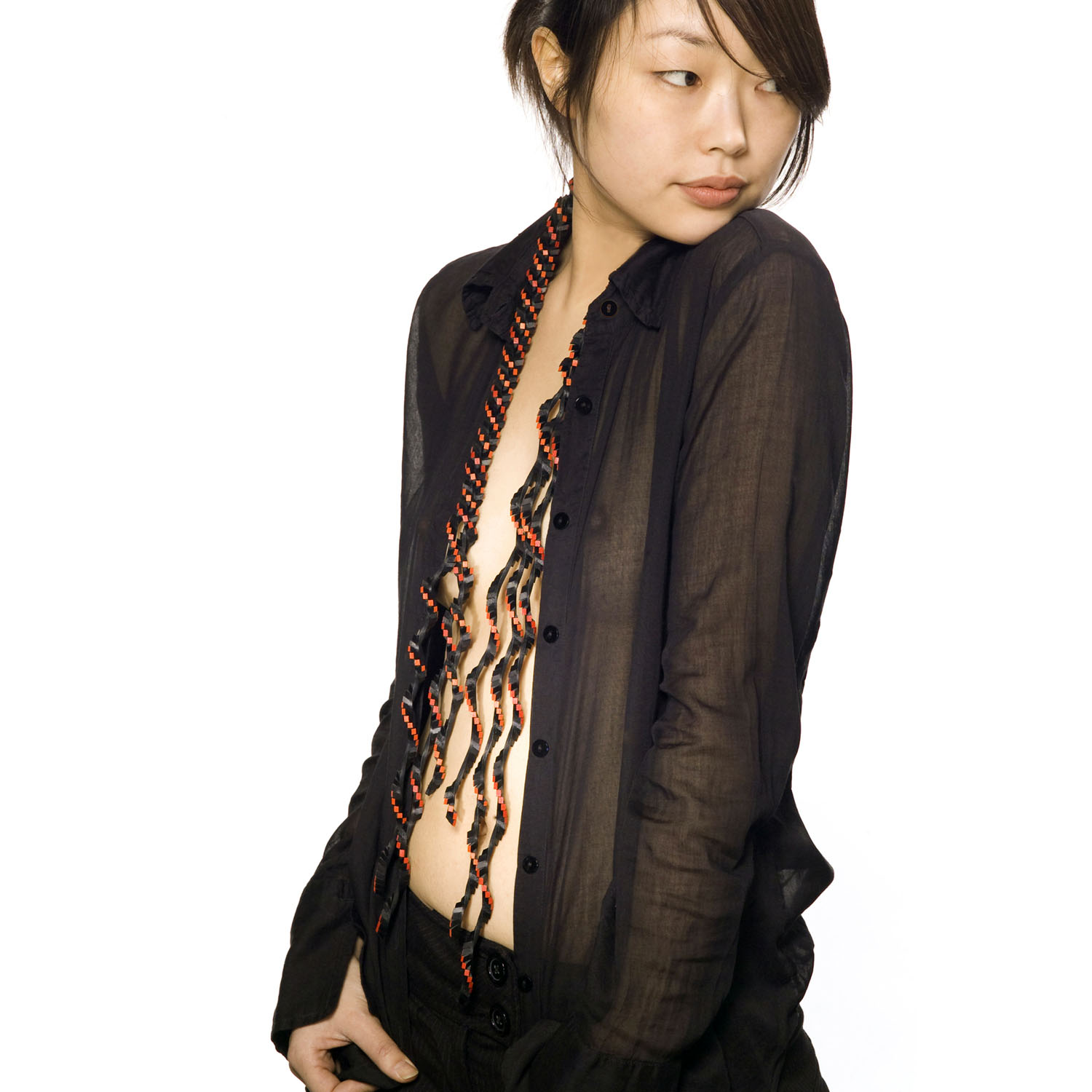 UNRAVELLING NECKLACE