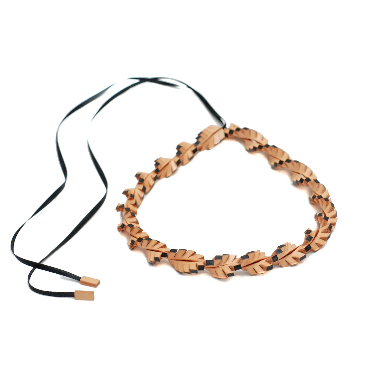 HELIX WITH RIBBON - NATURAL & BLACK