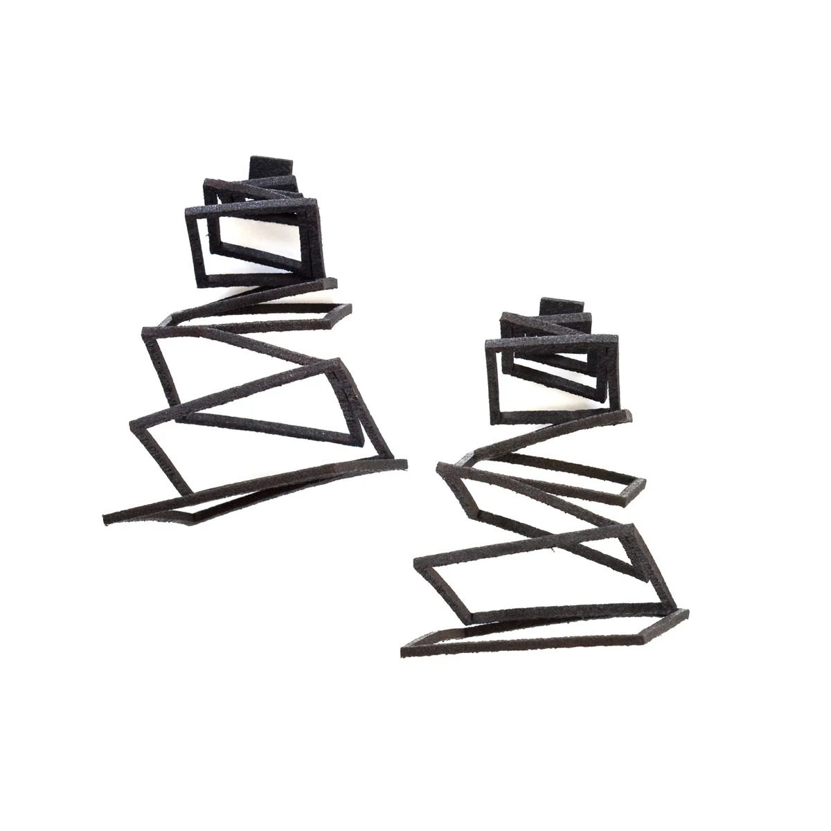 FALLING SQUARES EARRINGS - BLACK