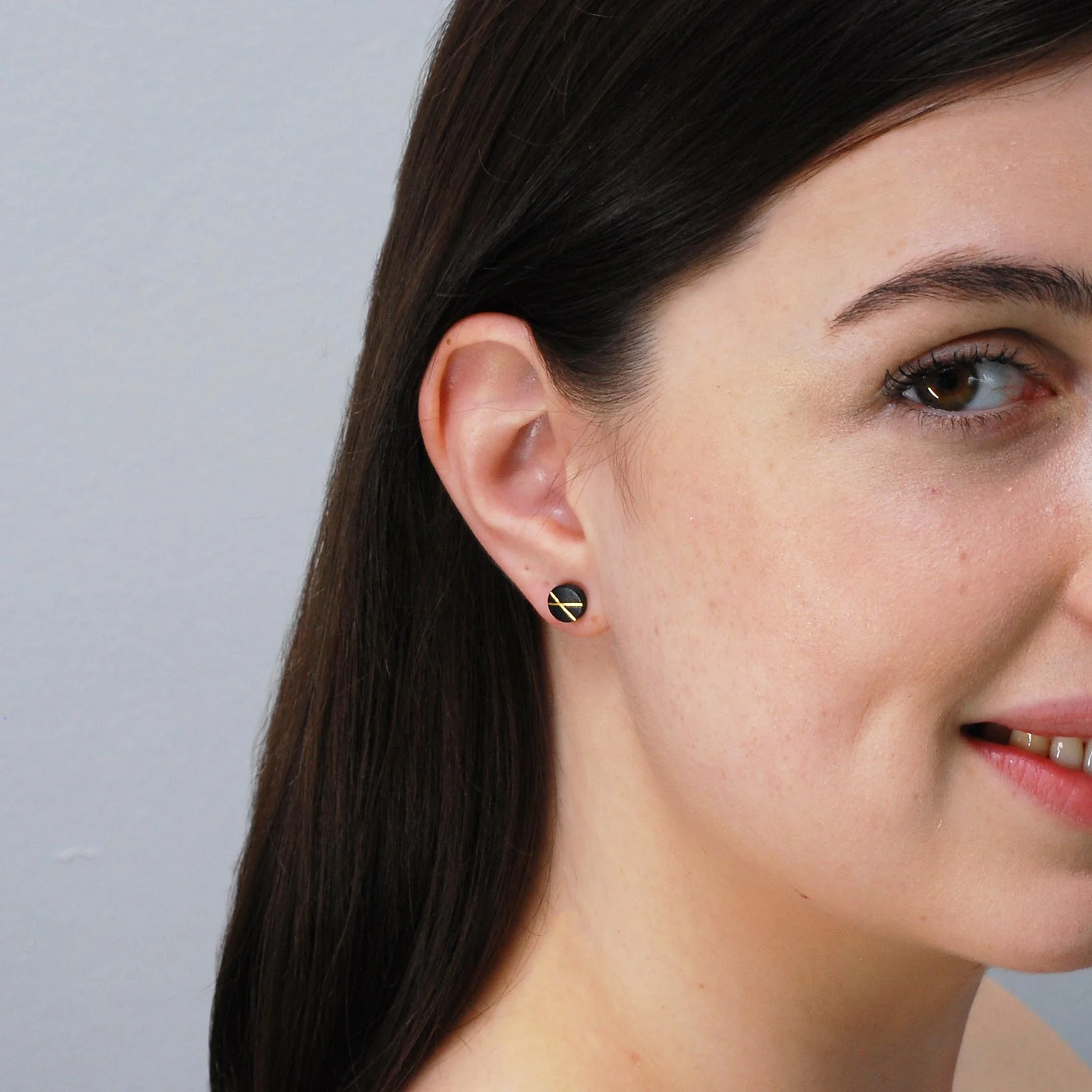 Freehand round stud - lines - modelled.jpg