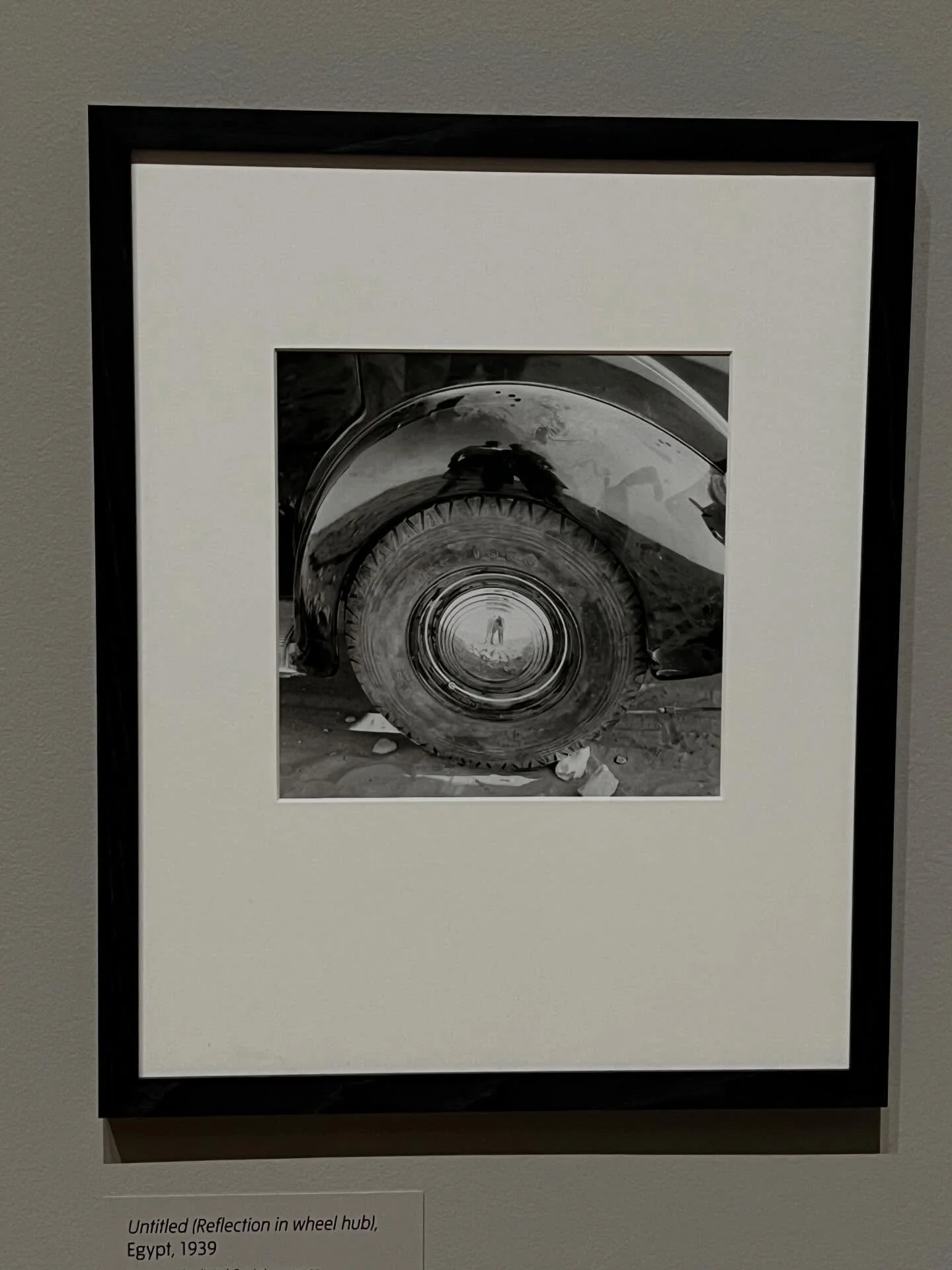 Gently coming out of hibernation. Taking time to see inspirational work by women artists. Curiously all paper based.

Lee Miller @tate and &lsquo;A Book Arts Revolution - Women to Watch UK&rsquo; @christiesinc 

Thrilled to see the work of @blankproj