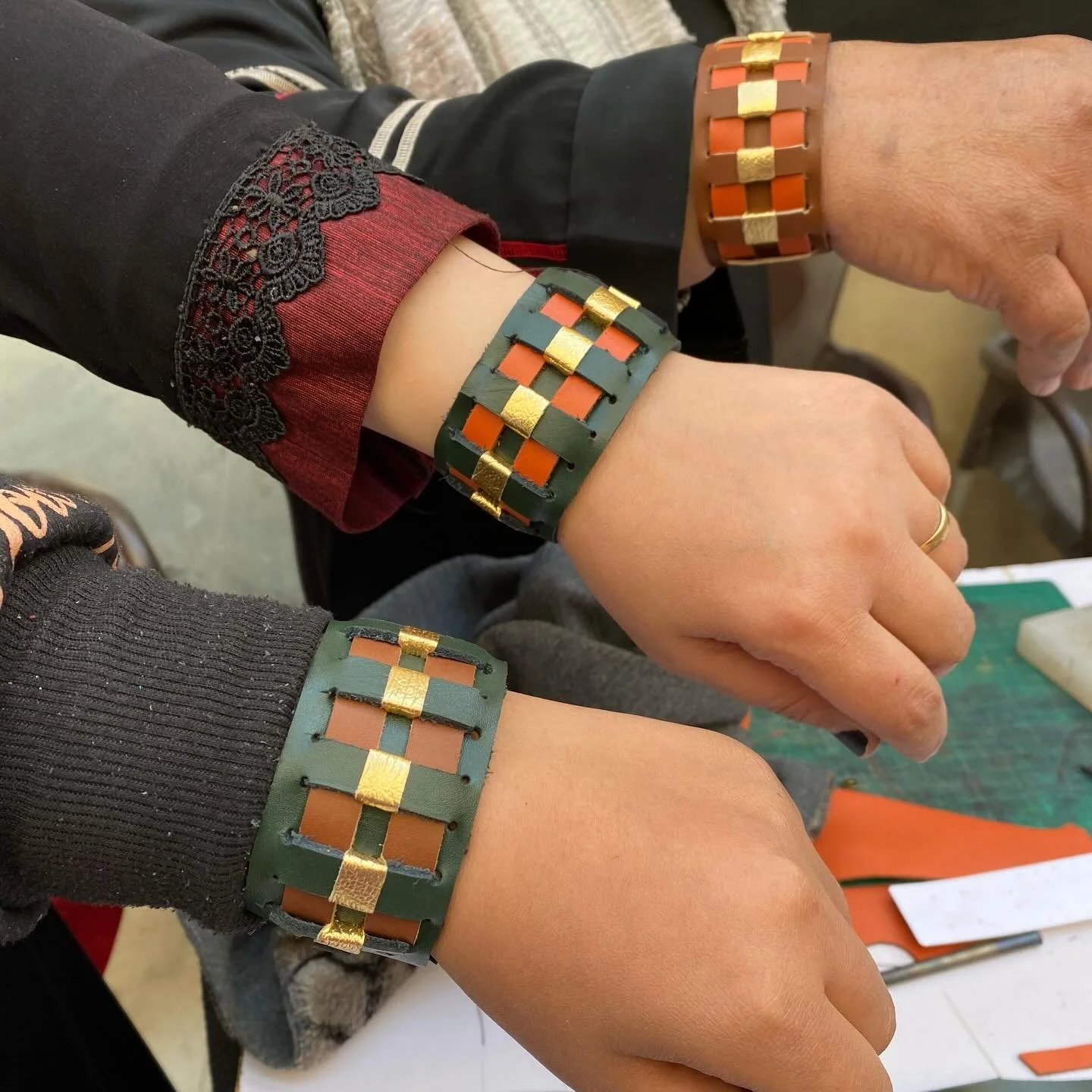 Happy memories&hellip; 4 years ago I was in Cairo with @mishka.handcrafts @barakattrust running a leather jewellery workshop at Qait Bey with the incredible community of women who live the City of the Dead. 

#teachingleathercraft #leatherjewelry #ca