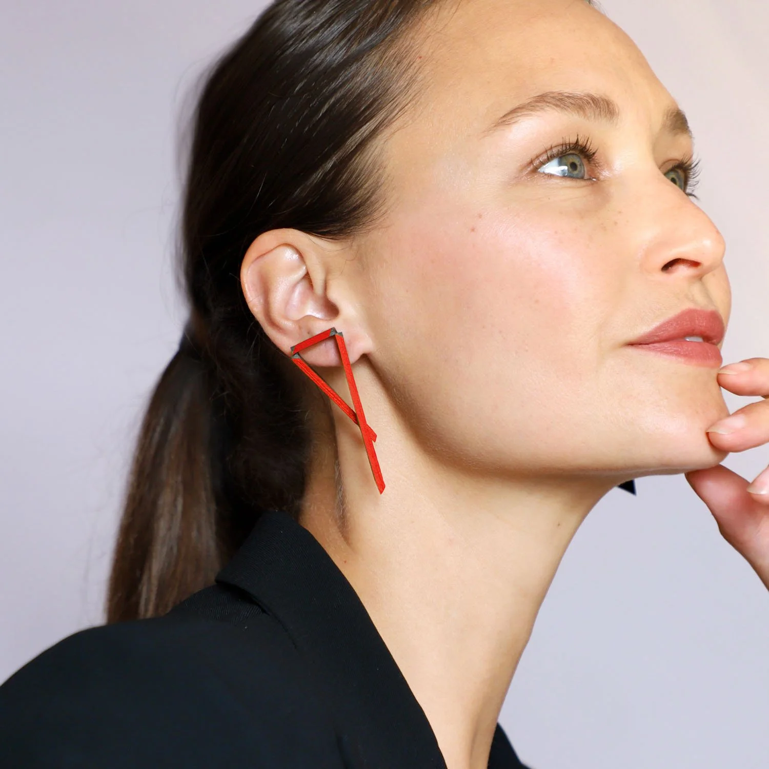 Triangulation-leather-earring-black-red-Tania-Clarke-Hall-modelled.jpg