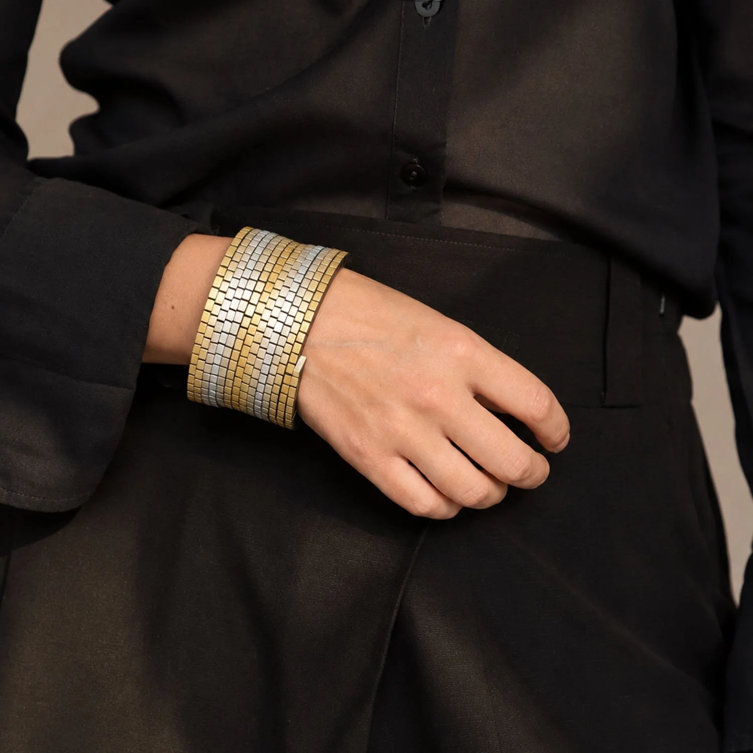 Wound-up-leather-statement-bracelet-gold-silver-Tania-Clarke-Hall-modelled2.jpg