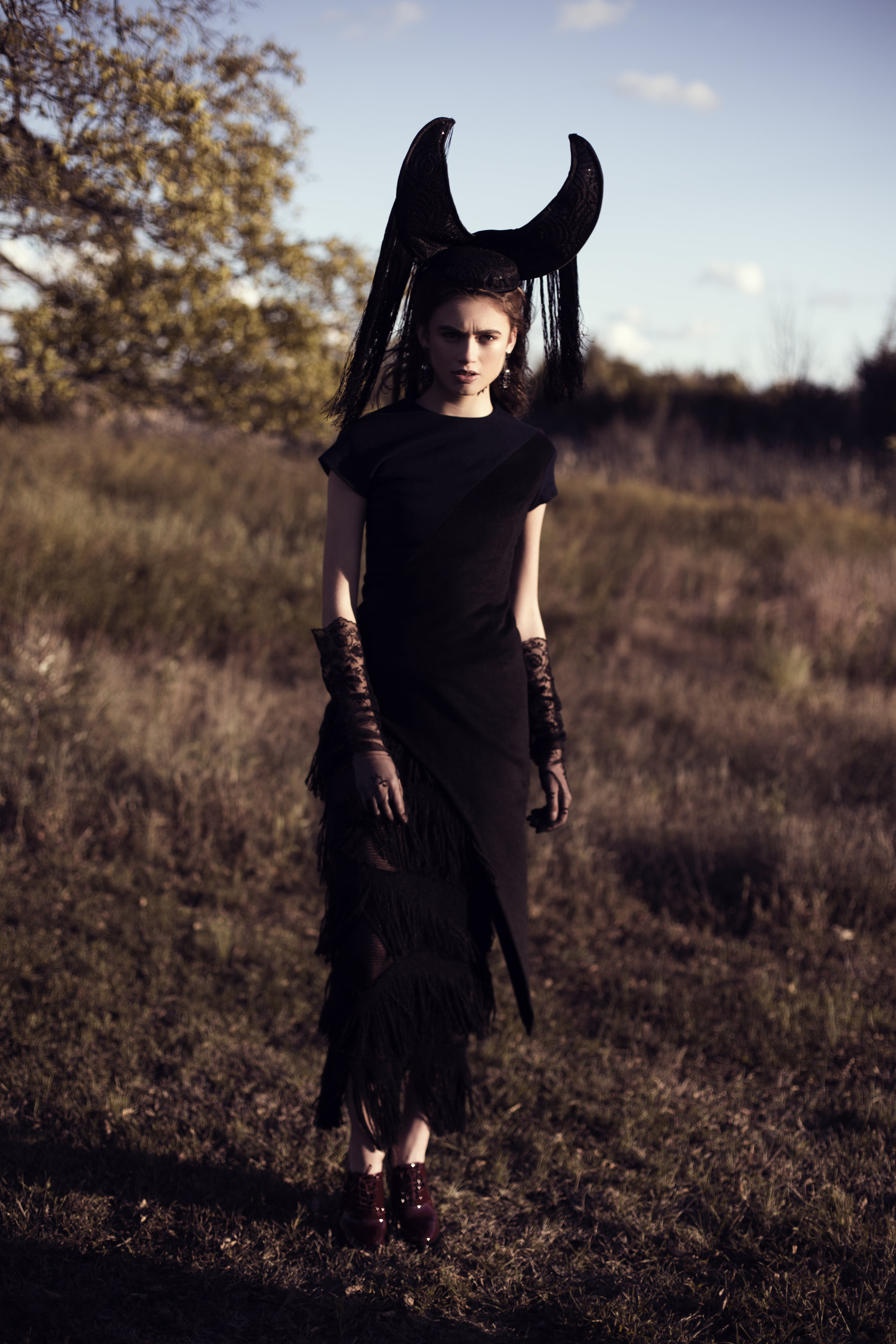 Headpiece: Veritée Hill, Earrings: Deepa Gurmani, Top: Vivienne Hu, Skirt: Italy Marina Spadafora, Gloves: Sweetheart, Shoes: Guess