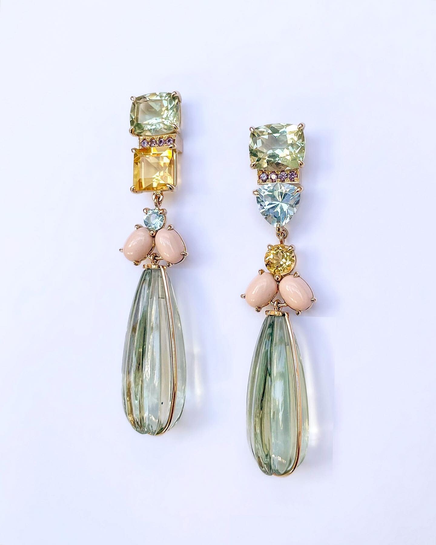 S I M O N E

A collection of rare gemstones collected of years, pink coral, pink sapphire, prasiolites, citrine and aquamarine. 
Each stone set in handcrafted gold. 

#idaelsje_earrings 
#prasiolite 
#pinkcoral 
#citrine 
#aquamarine 
#pinksapphires 