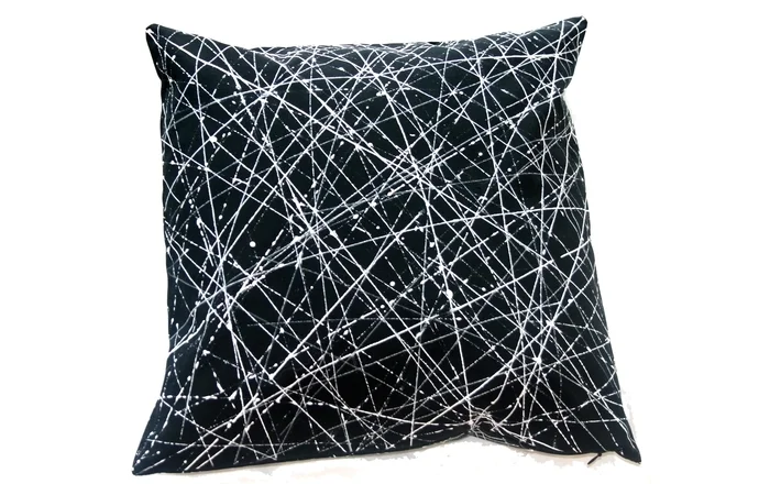 Scratch Cushion