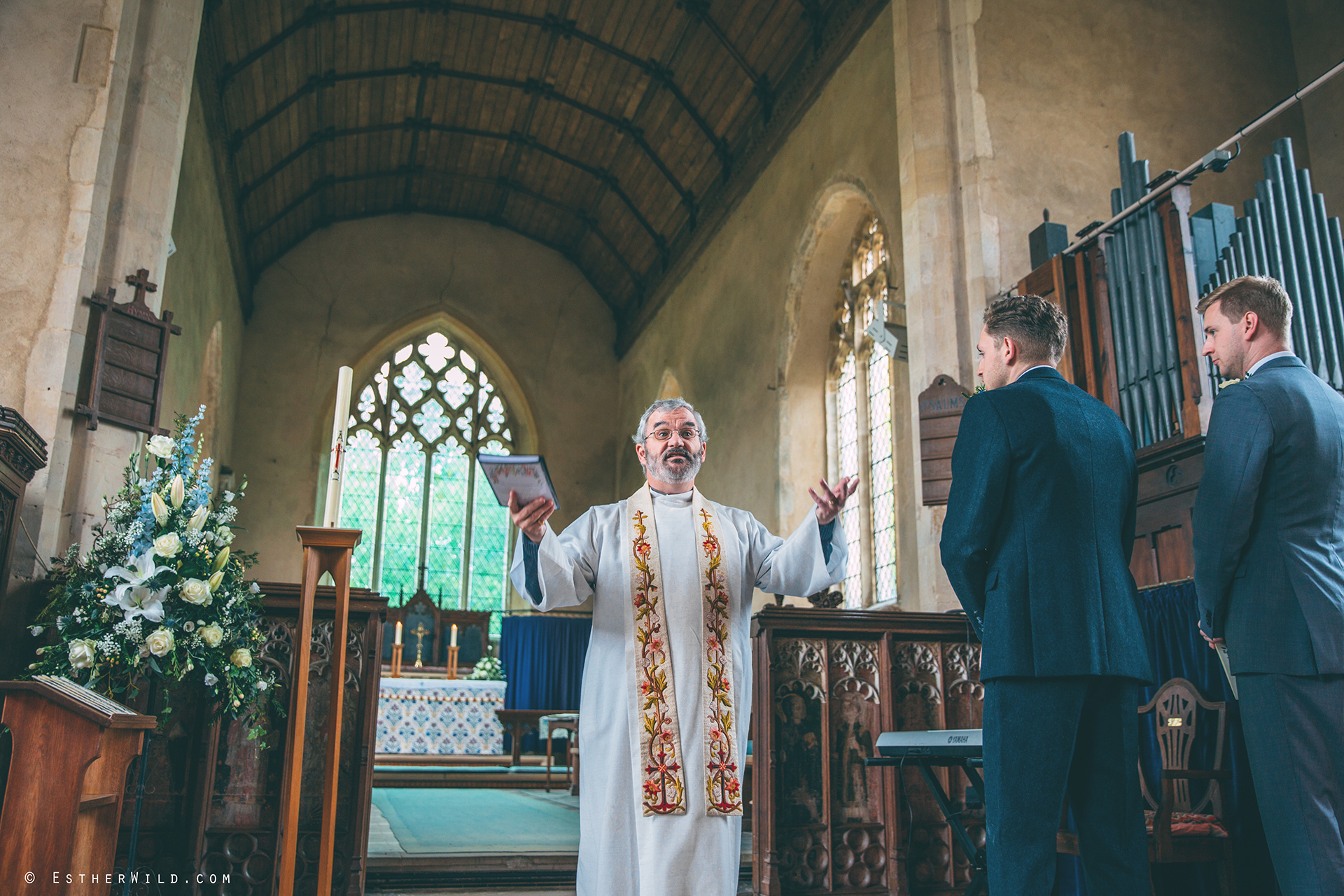 Wedding_Photographer_Norfolk_photography_Esther_Wild (70).jpg