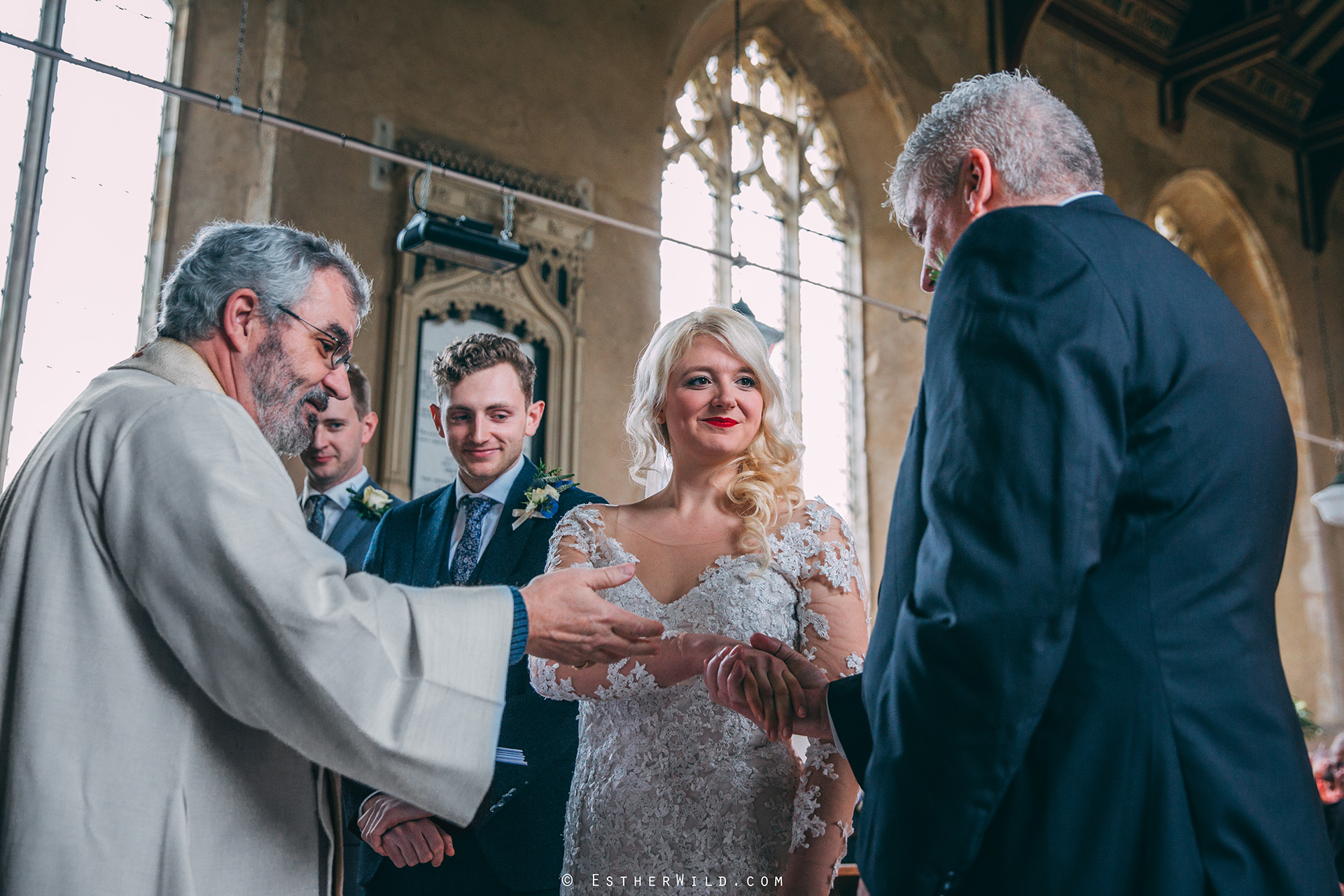 Wedding_Photographer_Norfolk_photography_Esther_Wild (91).jpg