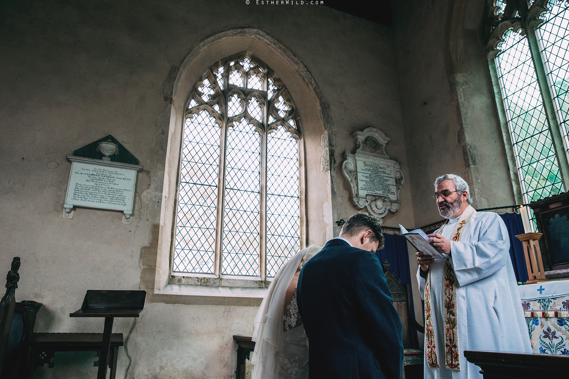 Wedding_Photographer_Norfolk_photography_Esther_Wild (105).jpg