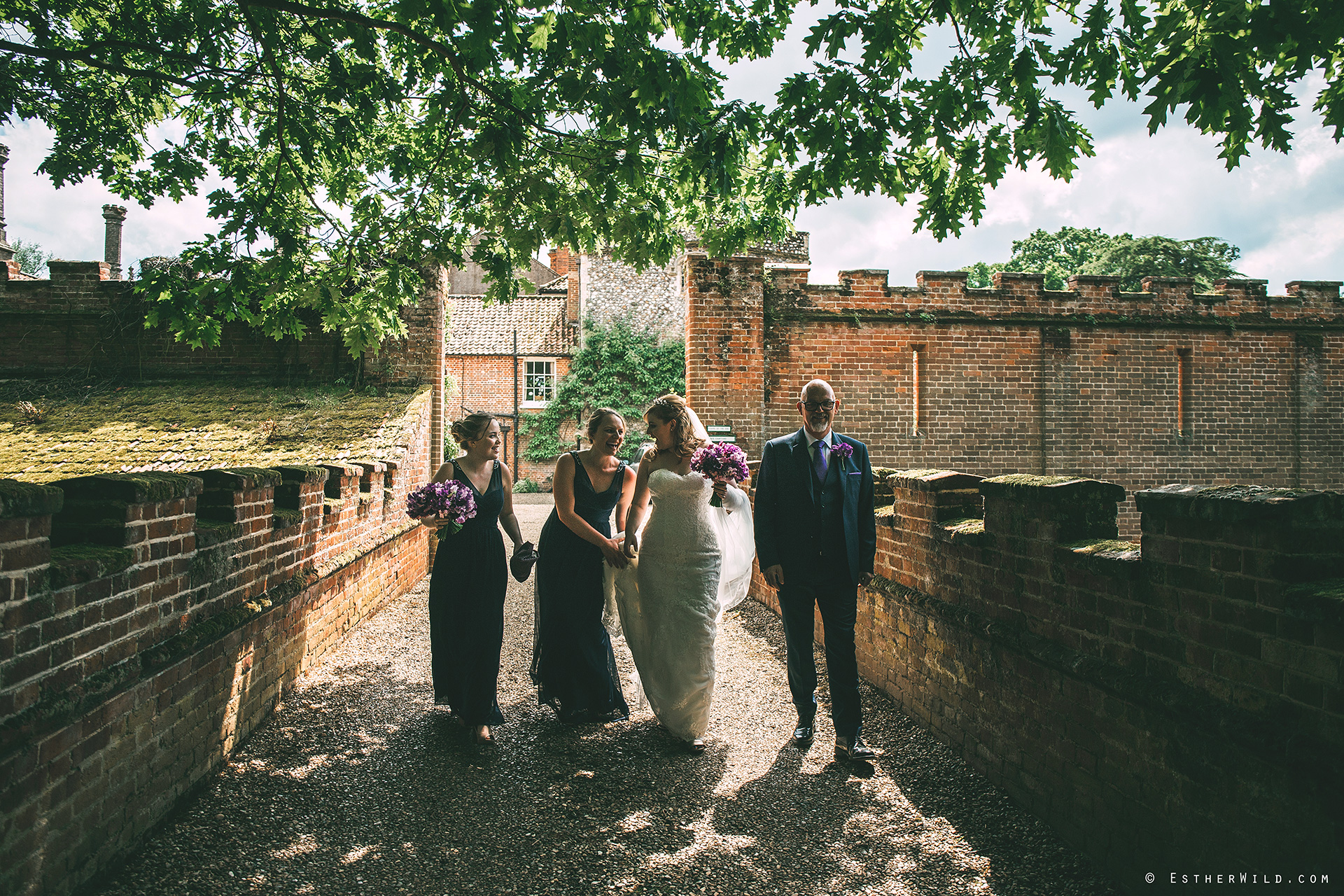 Norfolk_Wedding_Photographer_Mannington_Hall_Country_Esther_Wild_0880.jpg