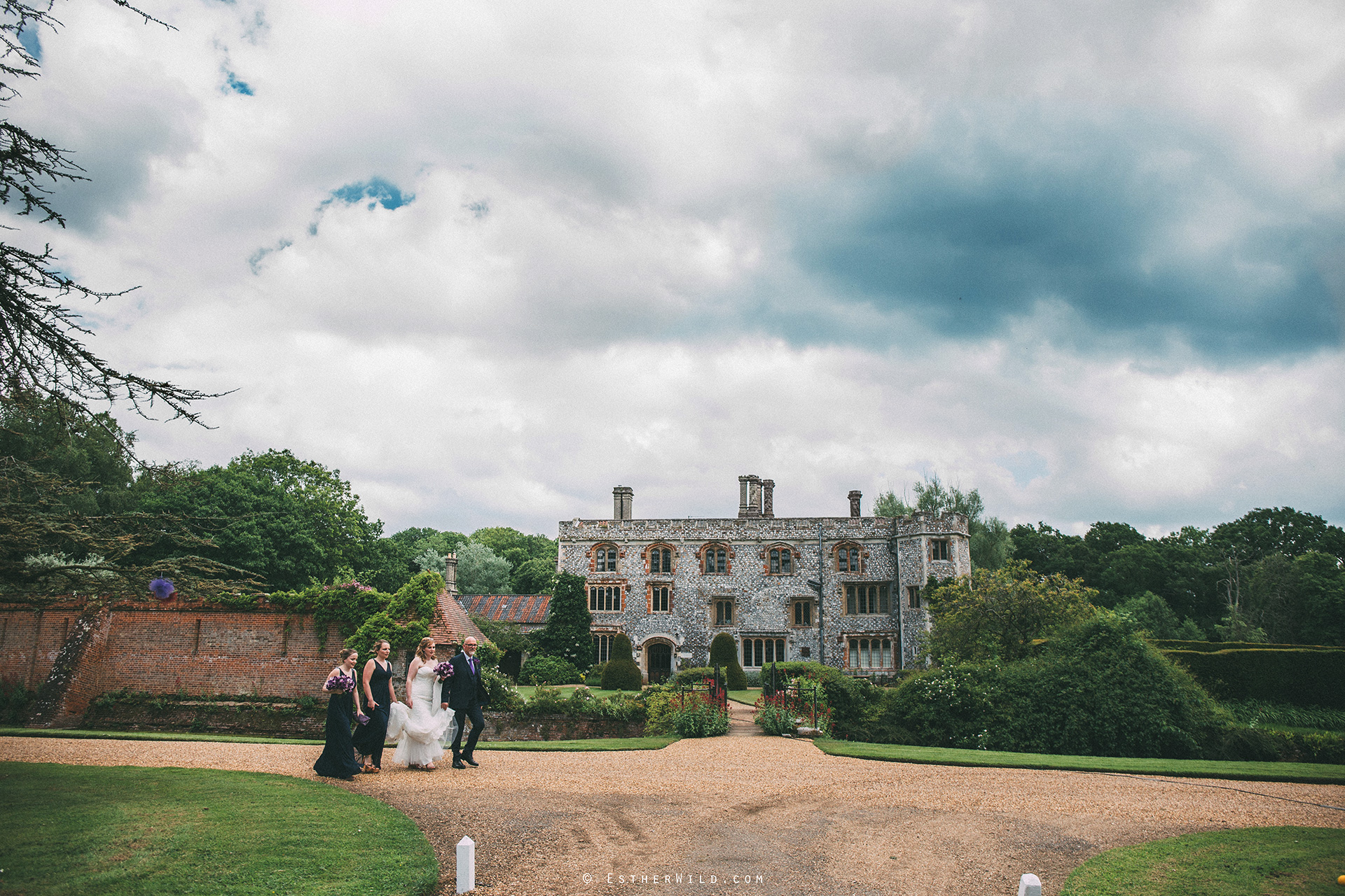 Norfolk_Wedding_Photographer_Mannington_Hall_Country_Esther_Wild_0889.jpg