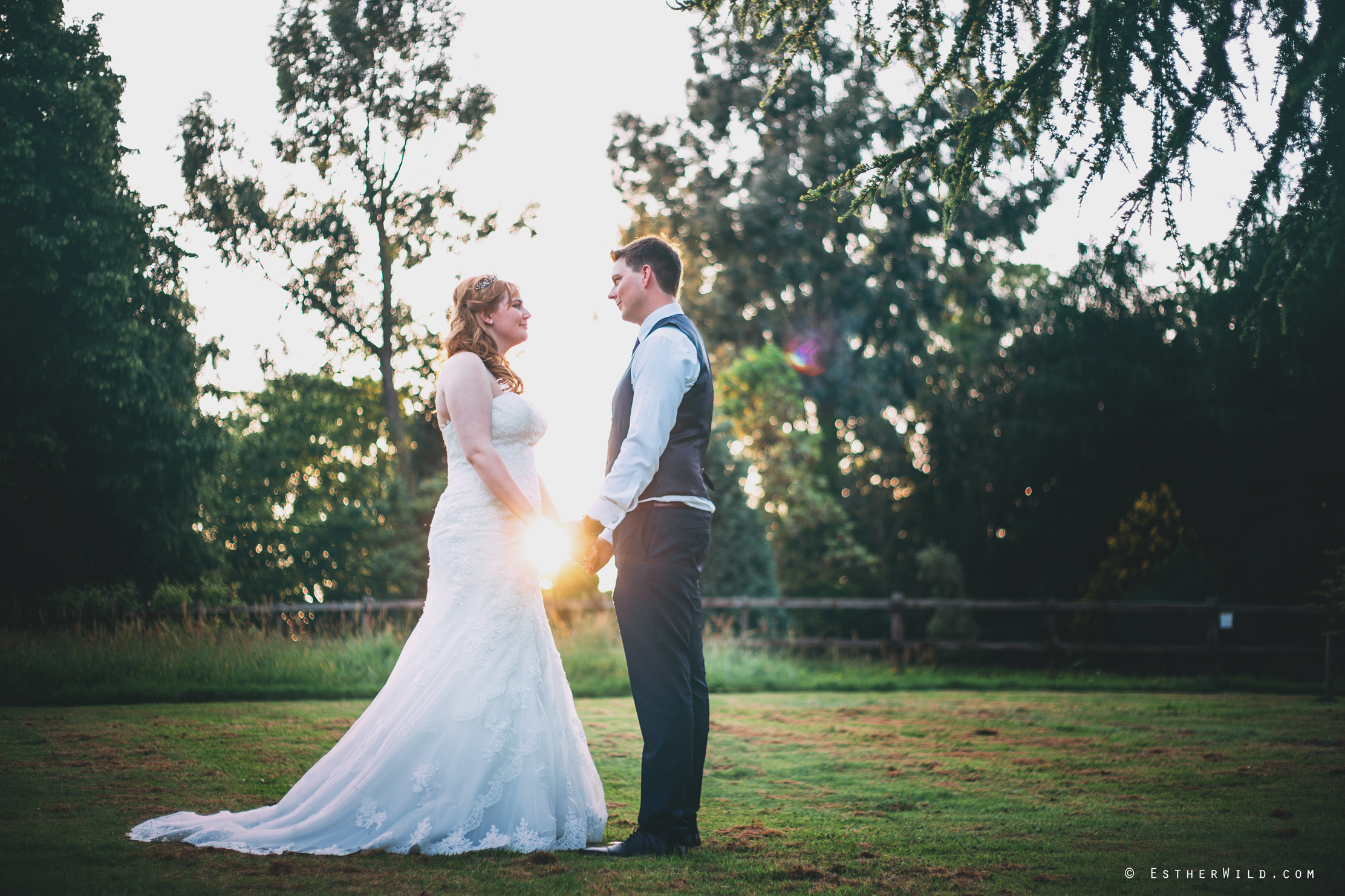 Norfolk_Wedding_Photographer_Mannington_Hall_Country_Esther_Wild_2498.jpg