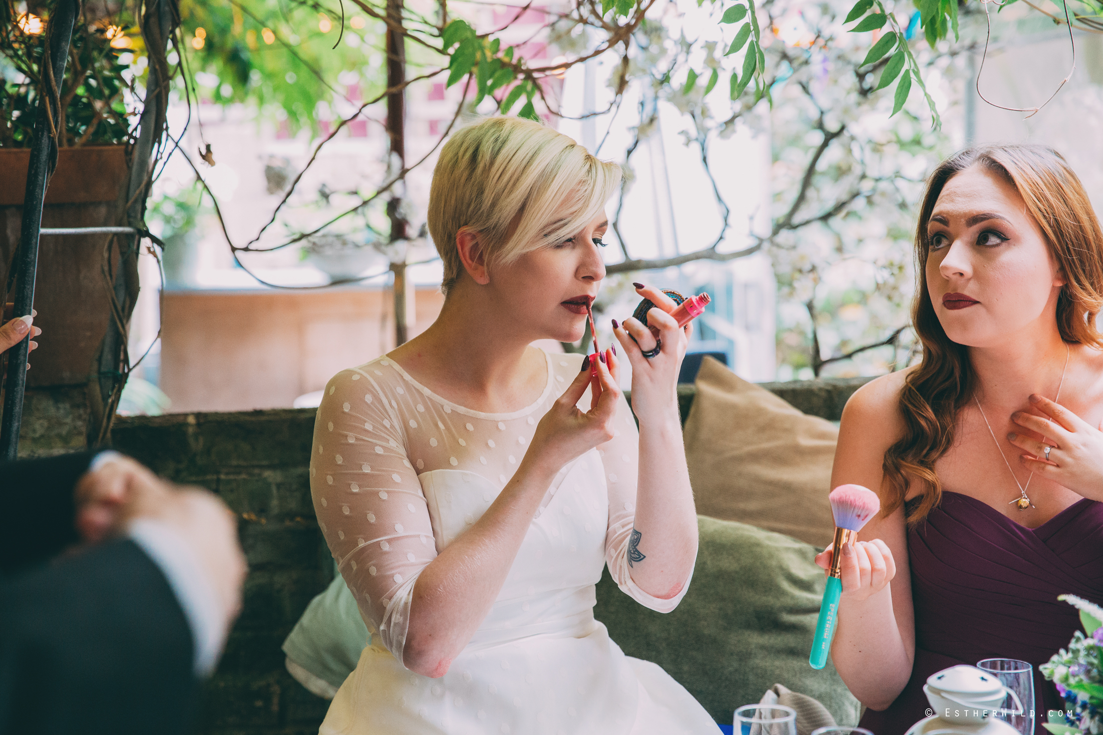 Clapham_Croydon_Morden_Park_London_Wedding_Photographer_Photography_Esther_Wild_Norfolk_IMG_6022.jpg