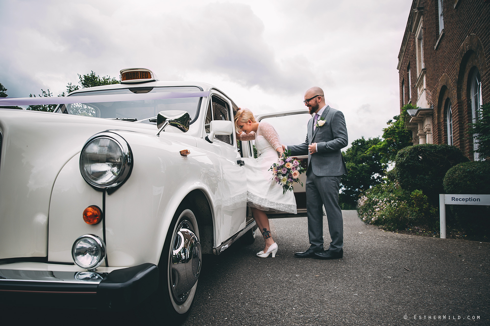 Clapham_Croydon_Morden_Park_London_Wedding_Photographer_Photography_Esther_Wild_Norfolk_IMG_5815.jpg