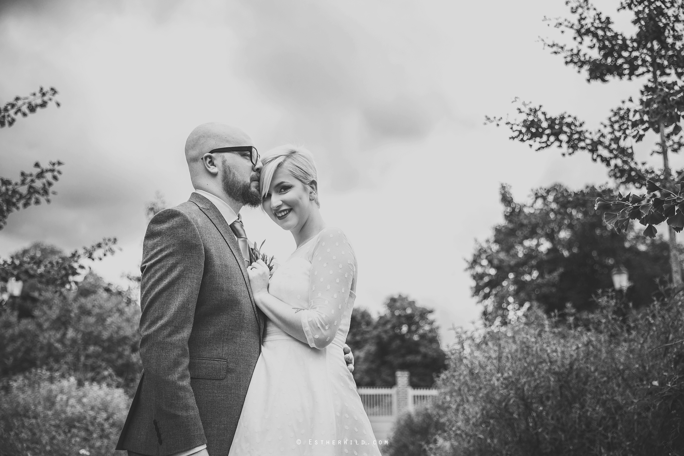 Clapham_Croydon_Morden_Park_London_Wedding_Photographer_Photography_Esther_Wild_Norfolk_IMG_5716-1.jpg