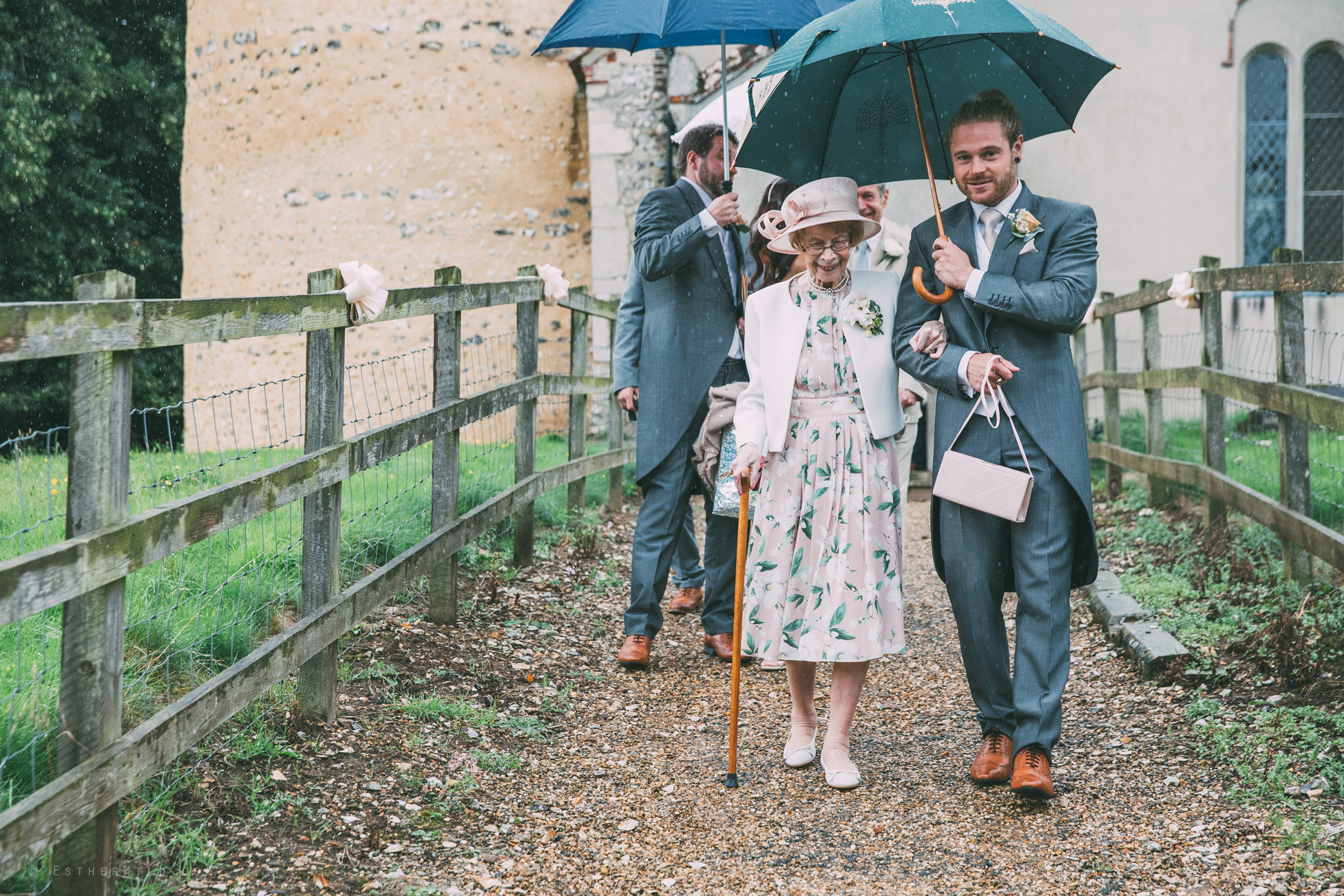 Norfolk_Wedding_Photographer_East_Lexham_RathskellarIMG_0728.jpg