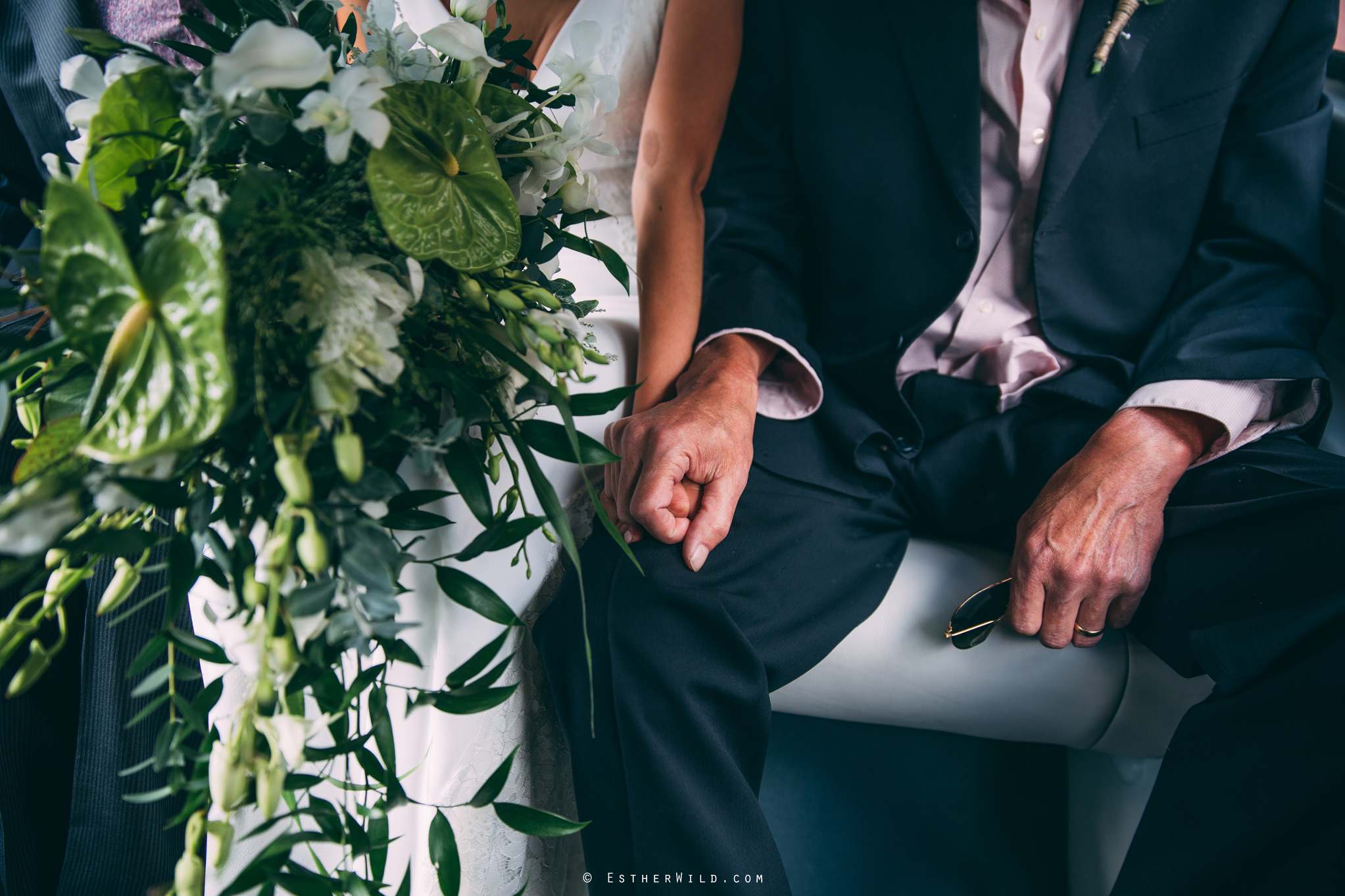 Islington_Town_Hall_Wedding_London_Photographer_Esther_Wild_IMG_4653.jpg