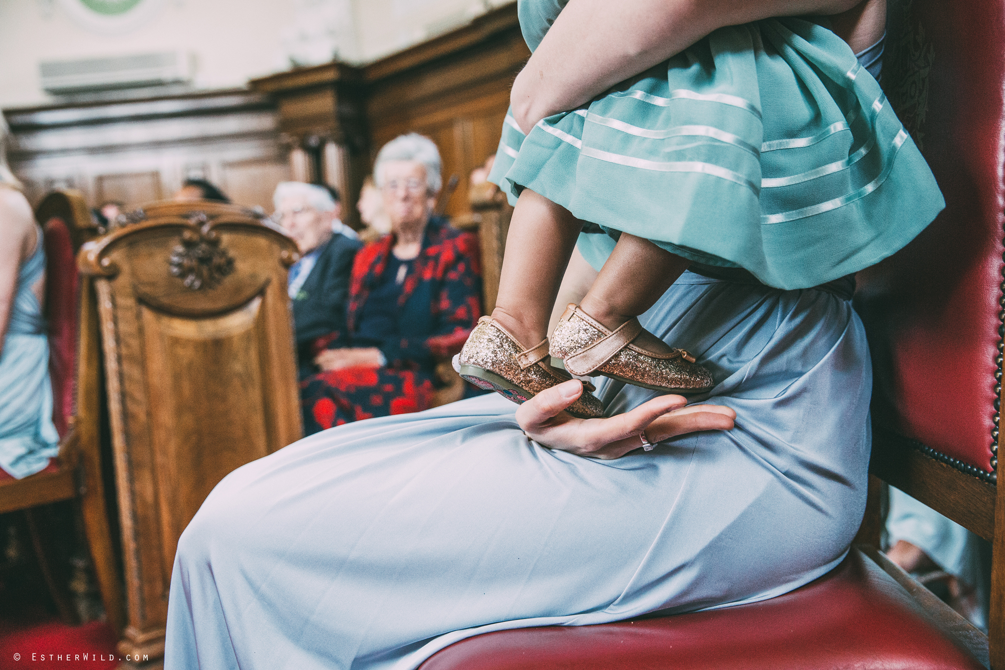 Islington_Town_Hall_Wedding_London_Photographer_Esther_Wild_IMG_4845.jpg