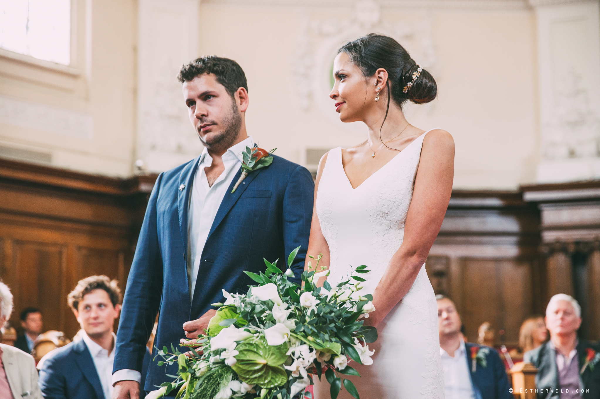 Islington_Town_Hall_Wedding_London_Photographer_Esther_Wild_IMG_4853.jpg