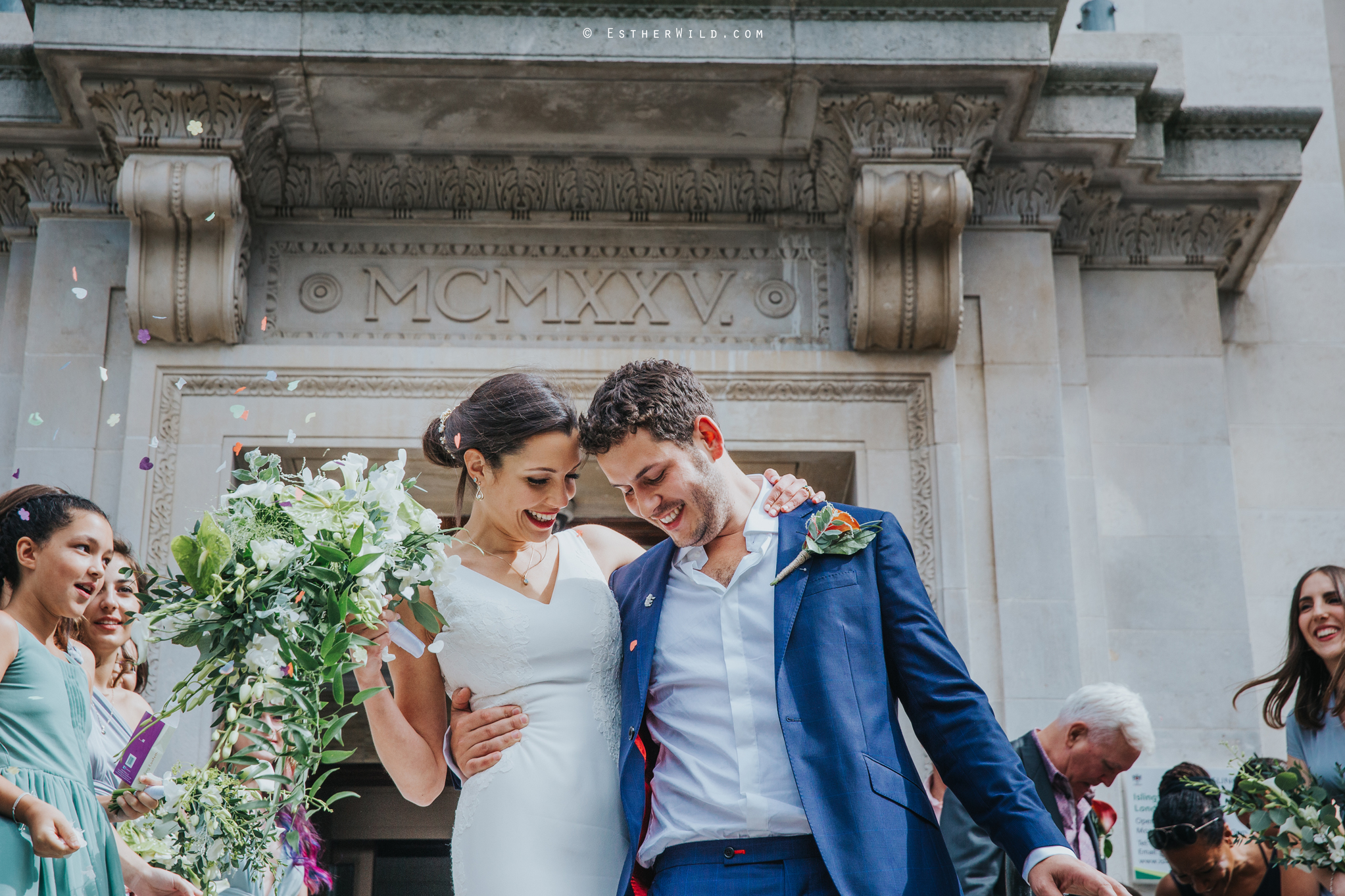 Islington_Town_Hall_Wedding_London_Photographer_Esther_Wild_IMG_5246.jpg