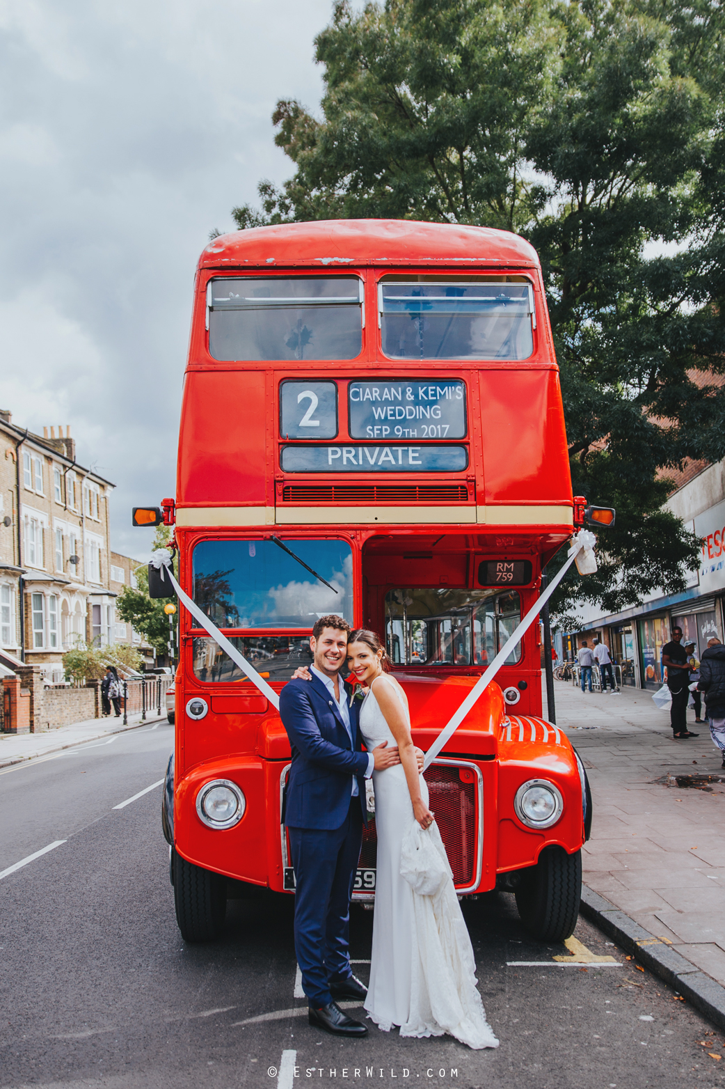 Islington_Town_Hall_Wedding_London_Photographer_Esther_Wild_IMG_5554.jpg