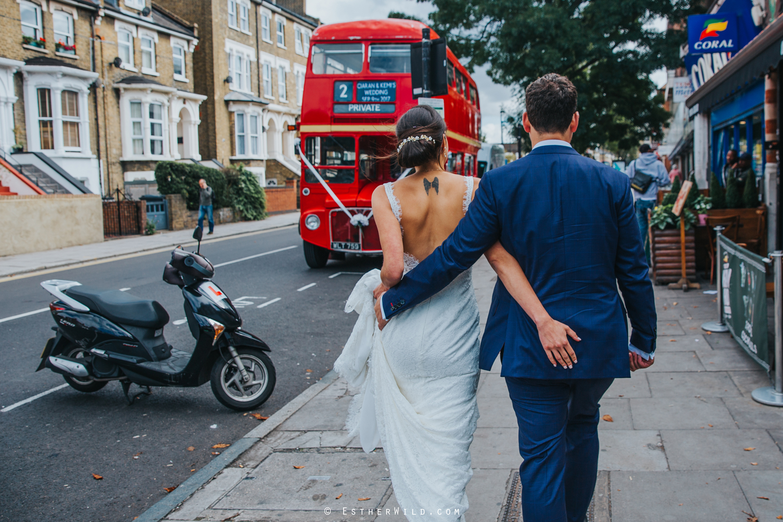 Islington_Town_Hall_Wedding_London_Photographer_Esther_Wild_IMG_5546.jpg