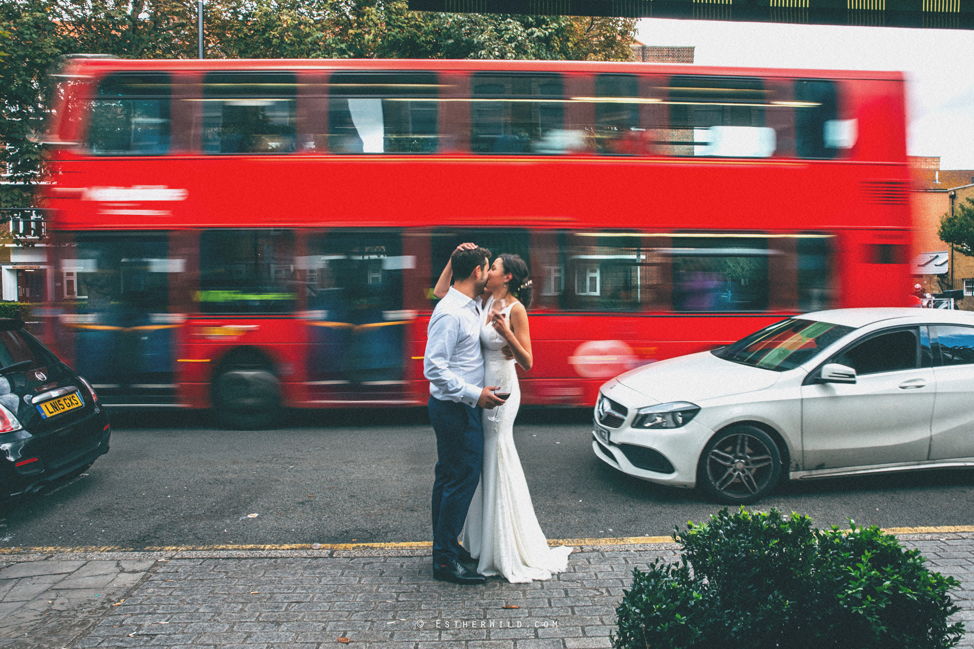Islington_Town_Hall_Wedding_London_Photographer_Esther_Wild_IMG_6452-1.jpg