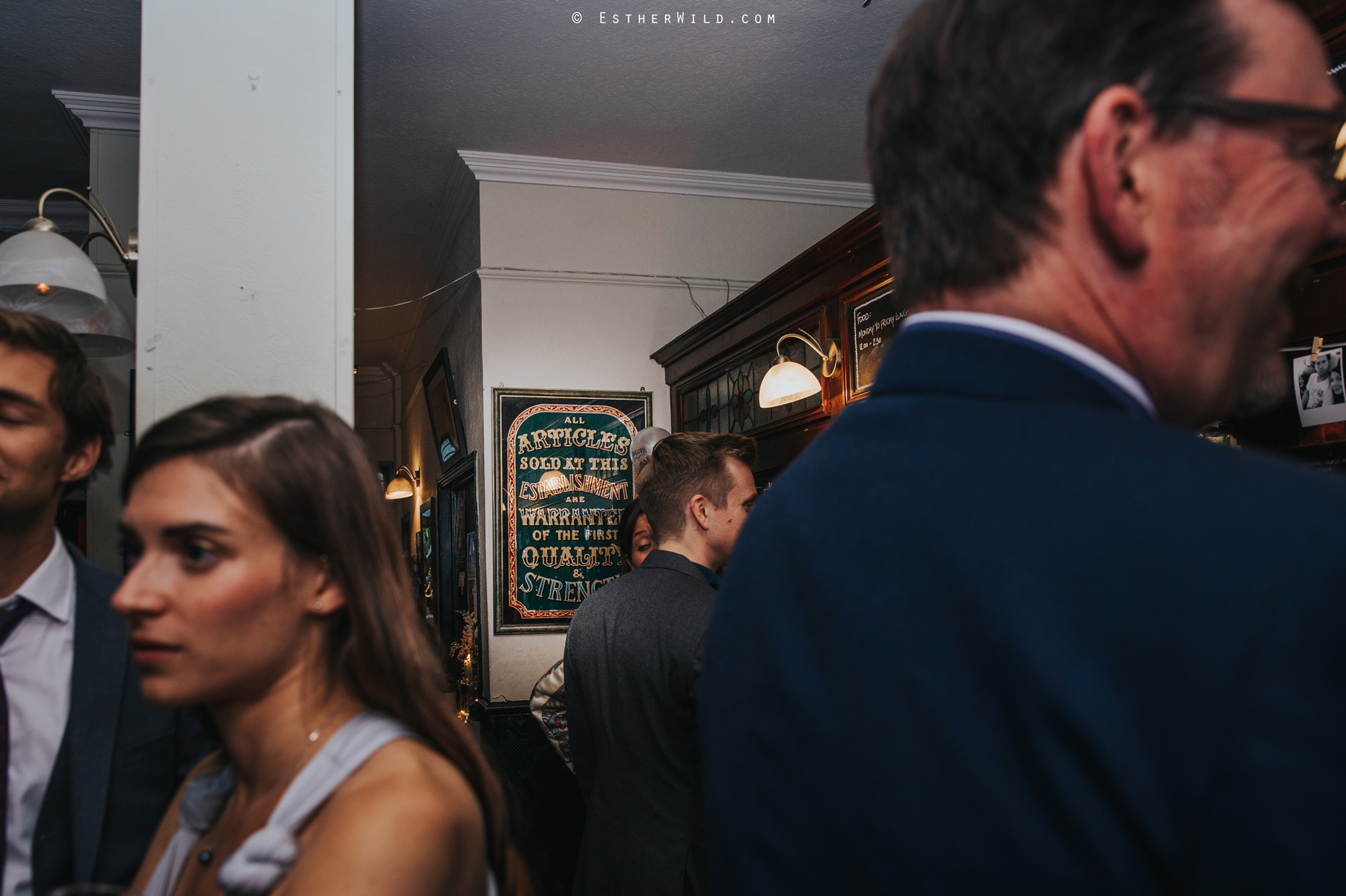 Islington_Town_Hall_Wedding_London_Photographer_Esther_Wild_IMG_7619.jpg