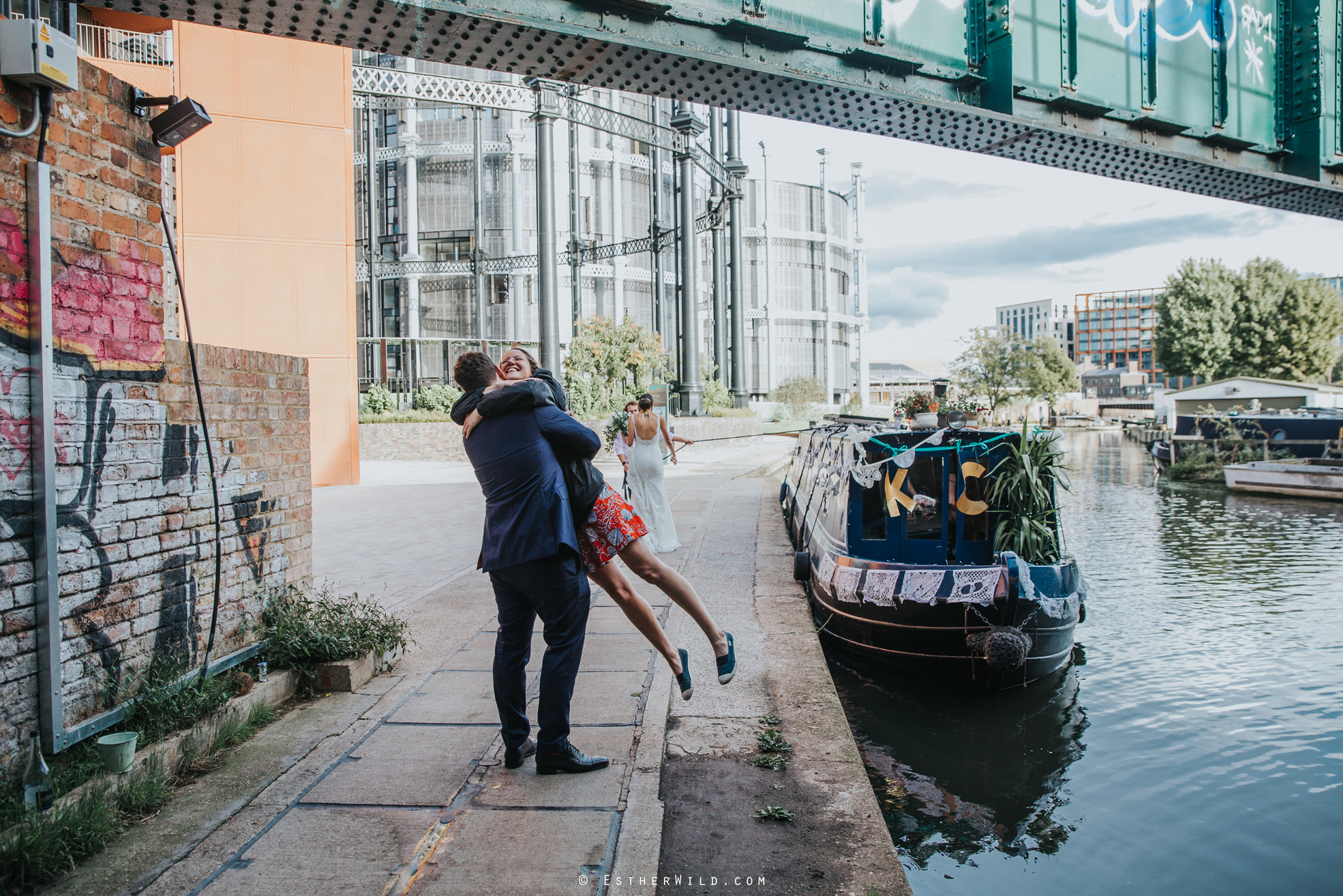 Islington_Town_Hall_Wedding_London_Photographer_Esther_Wild_IMG_6702.jpg