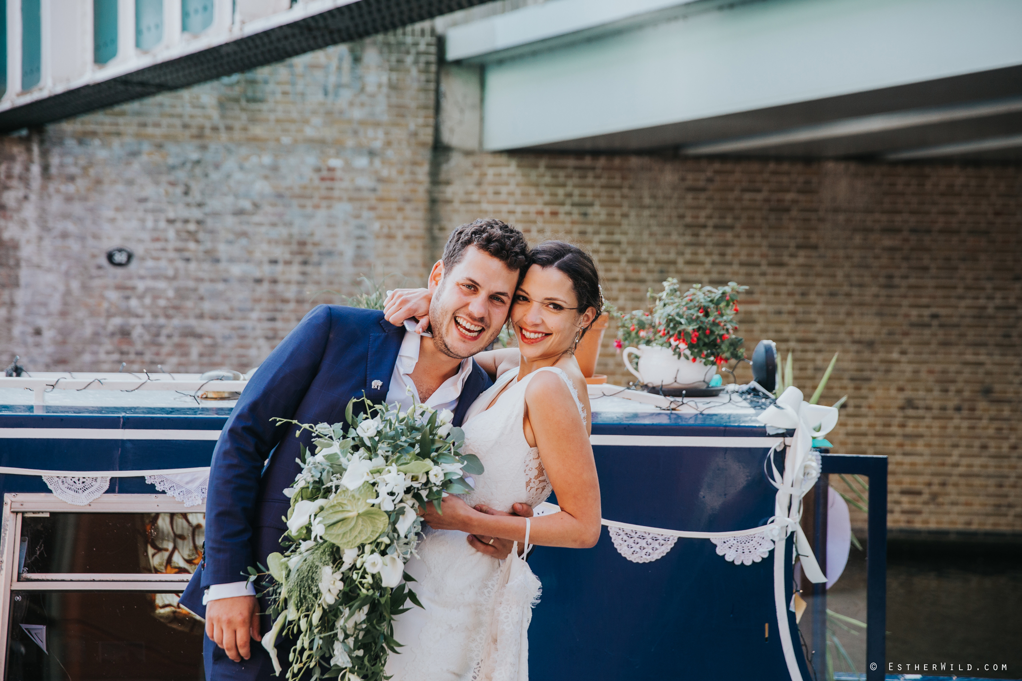 Islington_Town_Hall_Wedding_London_Photographer_Esther_Wild_IMG_6723.jpg