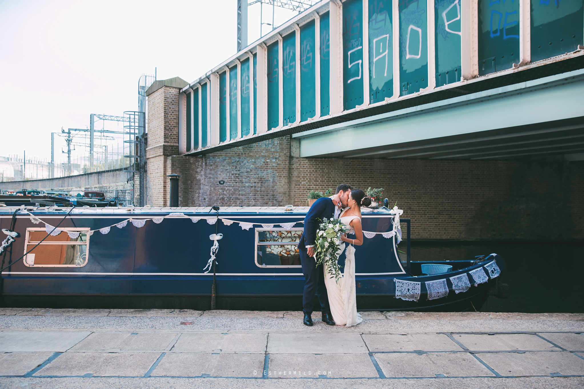 Islington_Town_Hall_Wedding_London_Photographer_Esther_Wild_IMG_6710.jpg