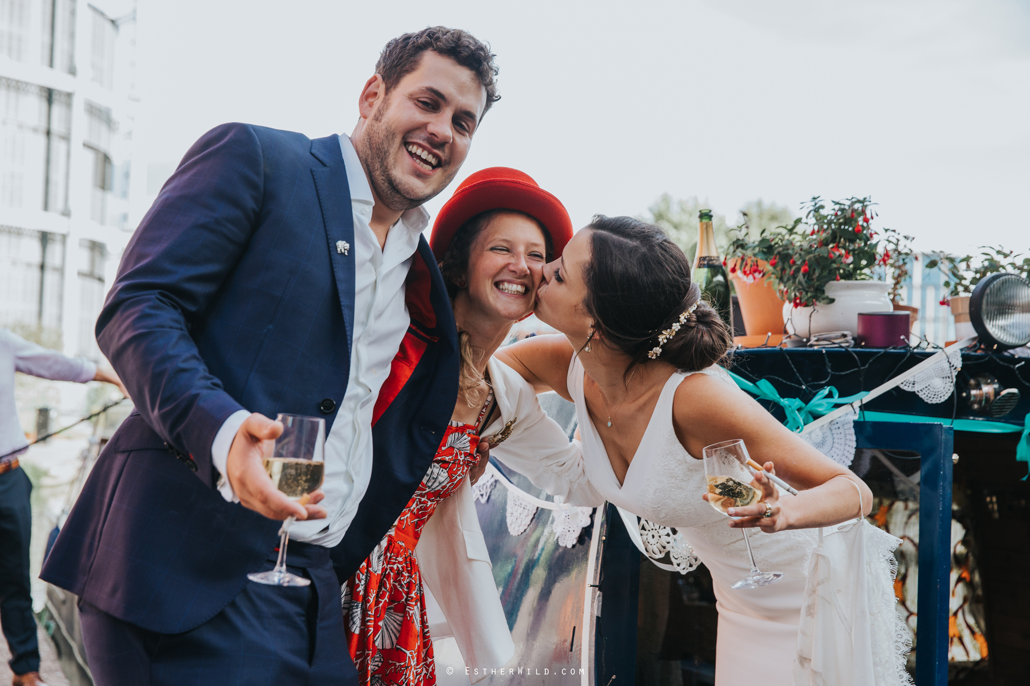 Islington_Town_Hall_Wedding_London_Photographer_Esther_Wild_IMG_6804.jpg