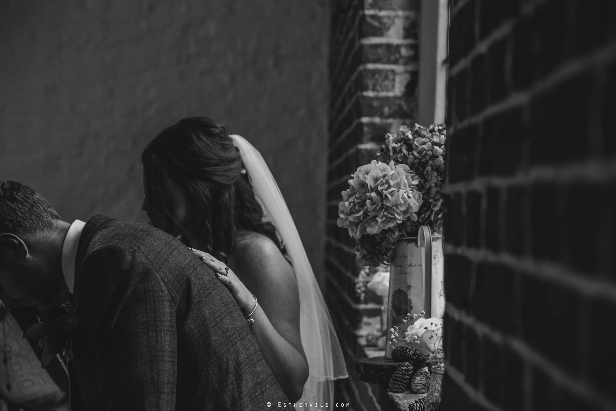 Reading_Room_Weddings_Alby_Norwich_Photographer_Esther_Wild_IMG_1013-1.jpg