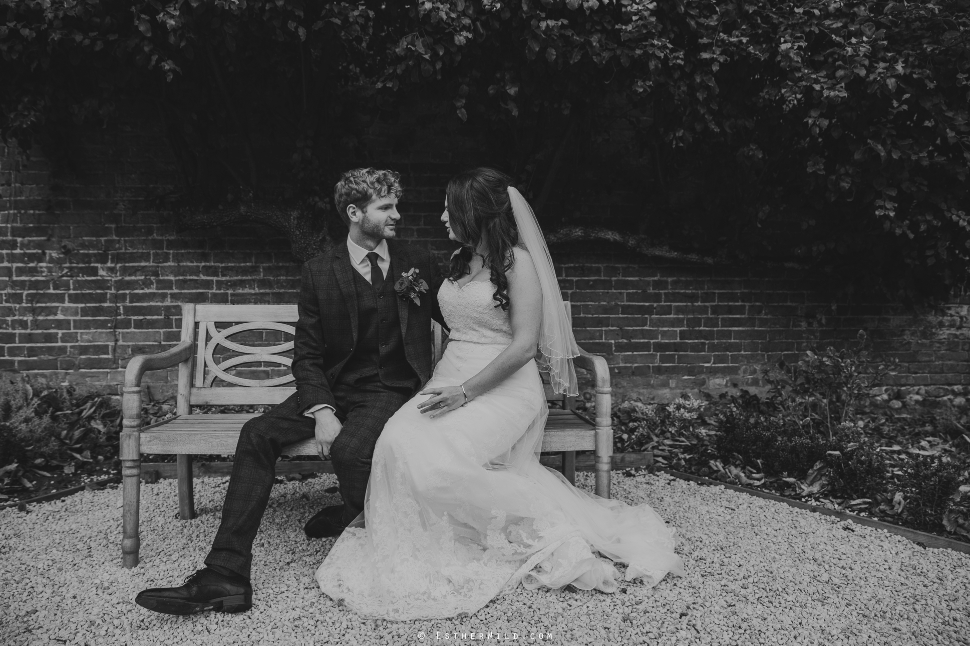 Reading_Room_Weddings_Alby_Norwich_Photographer_Esther_Wild_IMG_1712-1.jpg